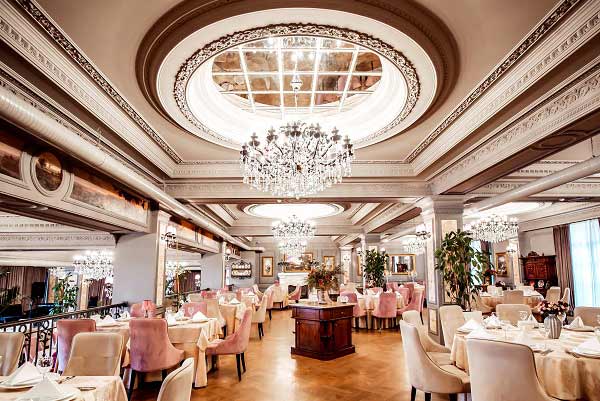 Montreal Upscale Dining